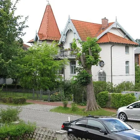 “haus Am Kuestenwald” * Graal-Mueritz